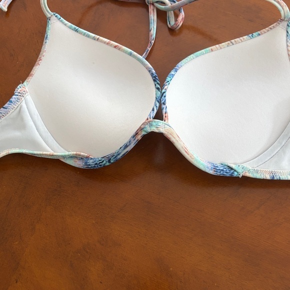 Extremely rare Victoria secret embellished push up bikini - Picture 4 of 9